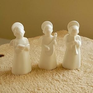 Royal Copenhagen CHOIR ANGELS, VINTAGE, WHITE, 3.75 INCHES TALL